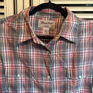 Women’s Wrangler Gray and Red Casual Button Down Shirt